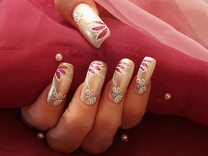 Свадебный дизайн ногтей с кольцами
